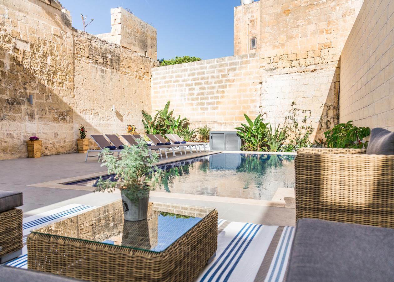 Bb De Rohan Zebbug  Exterior photo